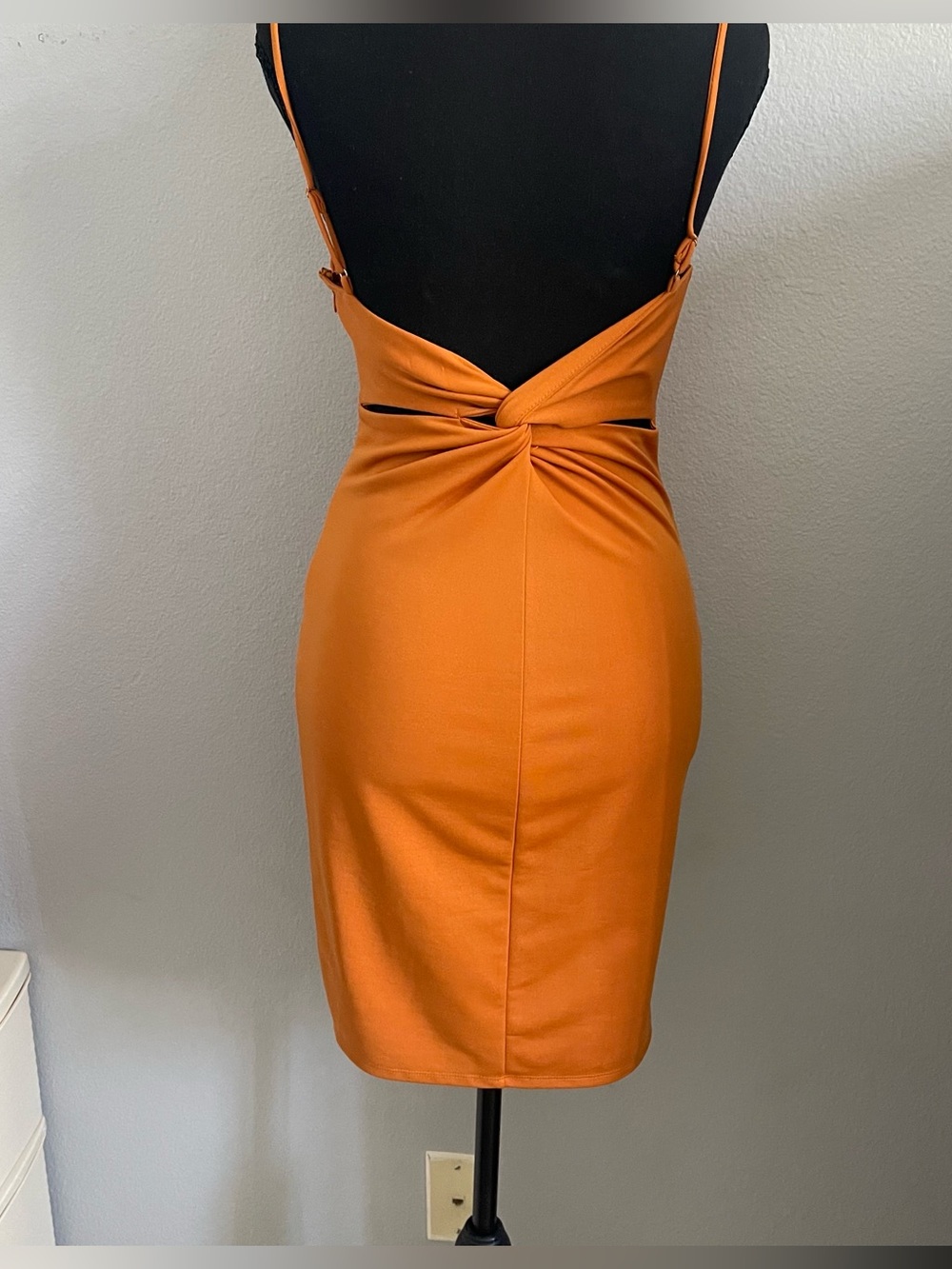 Astr the Label- Burnt Orange Low Twist Back Bodycon Dress